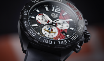 TAG Heuer выпустил лимитированные часы в честь гонки Индианаполис 500