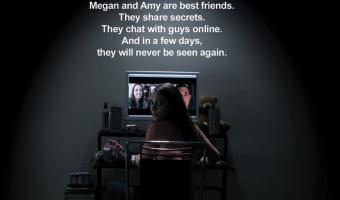 Девушки смотрят ужастик «Пропавшая Меган» и сильно жалеют. Предостерегать зрителей пришлось даже режиссёру
