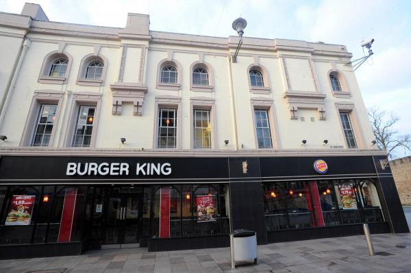 В Burger King обнаружили тайную комнату, и она только для настоящих королей. В России такую роскошь не найтит