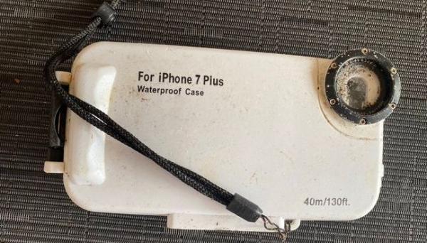 Адвокат нашла iPhone, который выбросило на берег. Чтобы хакнуть систему безопасности Apple, она сосчитала до 6