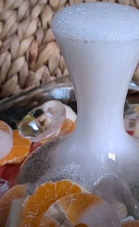 Дыня, мармелад и фонтан из Спрайта. Вкусный корейский коктейль стал трендом