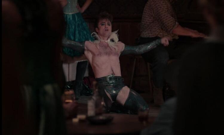 Дэниел Рэдклифф станцевал топлес и в кожаных штанах в сериале "Чудотворцы"