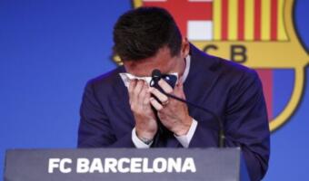 Лионель Месси заплакал на пресс-конференции после ухода из «Барселоны»