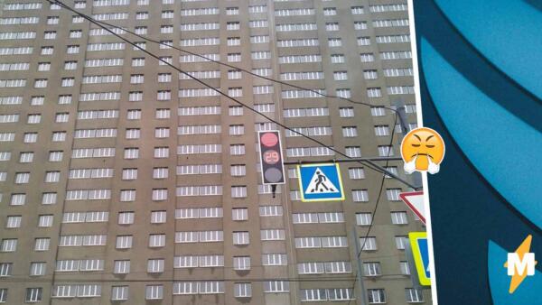 Каково жить в "Гигахрущёвке"? Фото жуткой многоэтажки без балконов в Самаре вызвало споры в Сети
