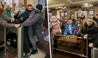Противники QR-кодов яро штурмовали Заксобрание в Челябинске. На видео женщины лихо бьют охранников