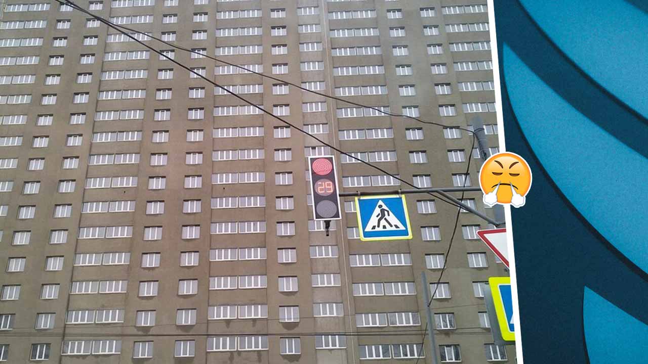 Каково жить в Гигахрущёвке? Фото жуткой серой многоэтажки в Самаре вызвало споры в Сети