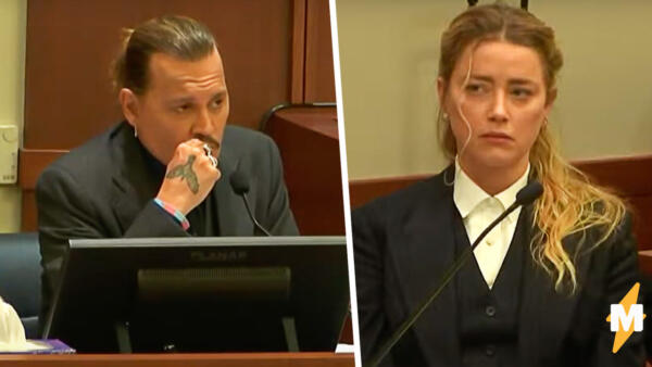 Джонни Депп ухмыляется на суде с Эмбер Хёрд. На видео - ехидный взгляд актёра против скорбного лица