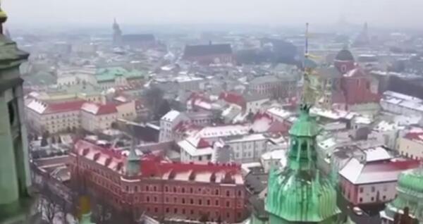 Видео "Газпрома" о ледниковом периоде смутило рунет. Под песню о зиме показали замерзающую Европу