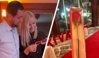 Турок на годовщину свадьбы устроил жене помпезное шоу с коробками. Внутри — открытки и роза «в гробу»